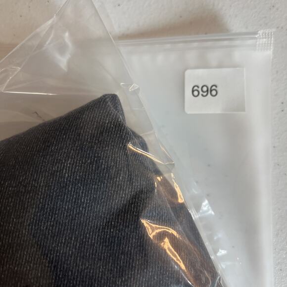 Urban Outfitters BDG Denim Mini Skirt Low Rise Black Womens XS X small - Picture 8 of 8